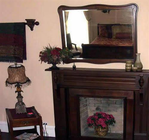 Ainsworth House Inn Luling 外观 照片